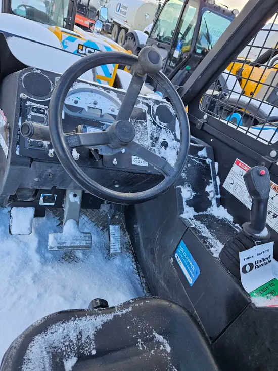 2016 Genie GTH-844D Forklift