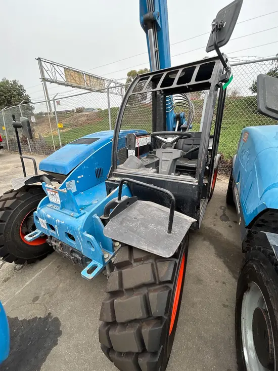 2017 Genie GTH-5519 Forklift