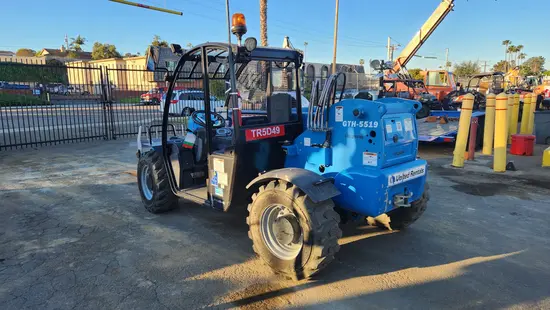 2017 Genie GTH-5519 Forklift
