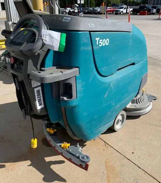 2019 Tennant T500 Scrubber