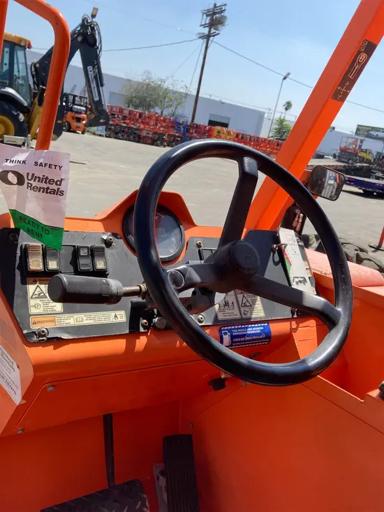 2015 SKYTRAK 8042 Forklift