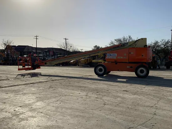 2013 JLG 800S Boom Lift