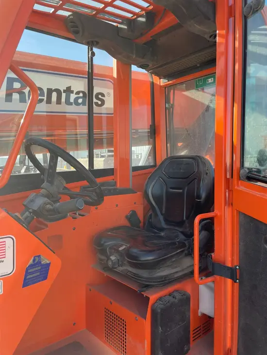 2016 SKYTRAK 8042 Forklift