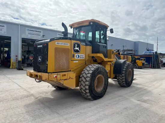 2019 John Deere 624L Wheel Loader