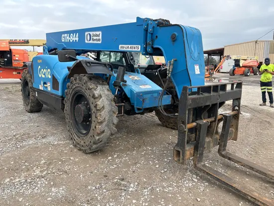 2016 Genie GTH-844 Forklift