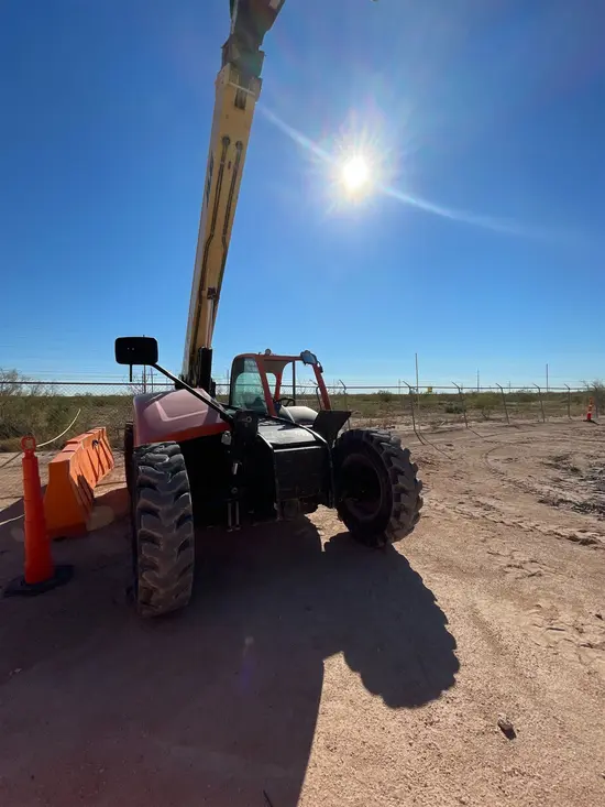 2017 JLG 943 Forklift