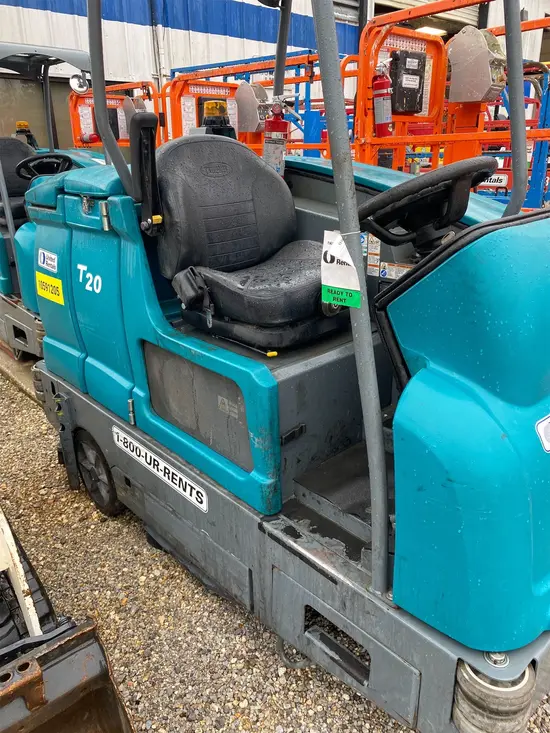 2017 Tennant T-20 Scrubber