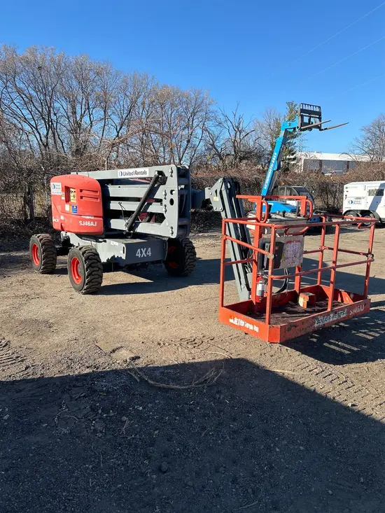 2015 Skyjack SJ46AJ Articulating Boom Lift