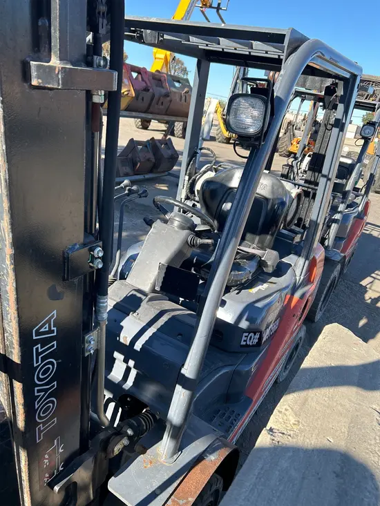 2019 Toyota 8FGU25 Warehouse Forklift