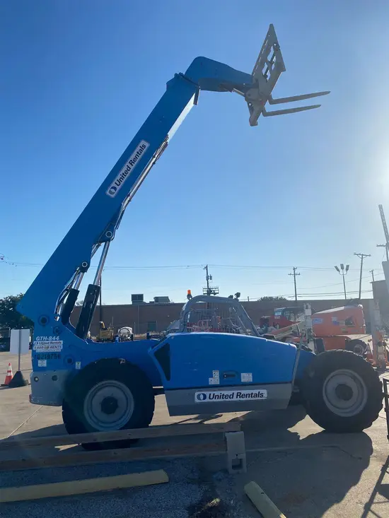 2014 Genie GTH-844 Forklift