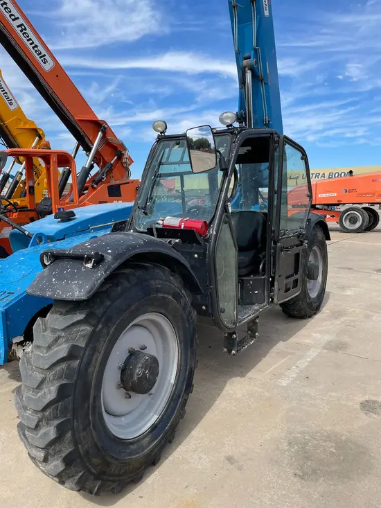 2015 Genie GTH-844 Forklift