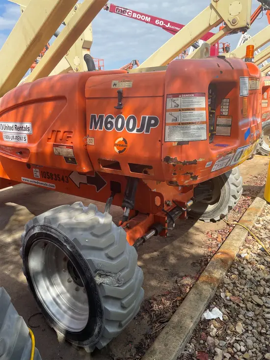 2015 JLG E600JP Boom Lift