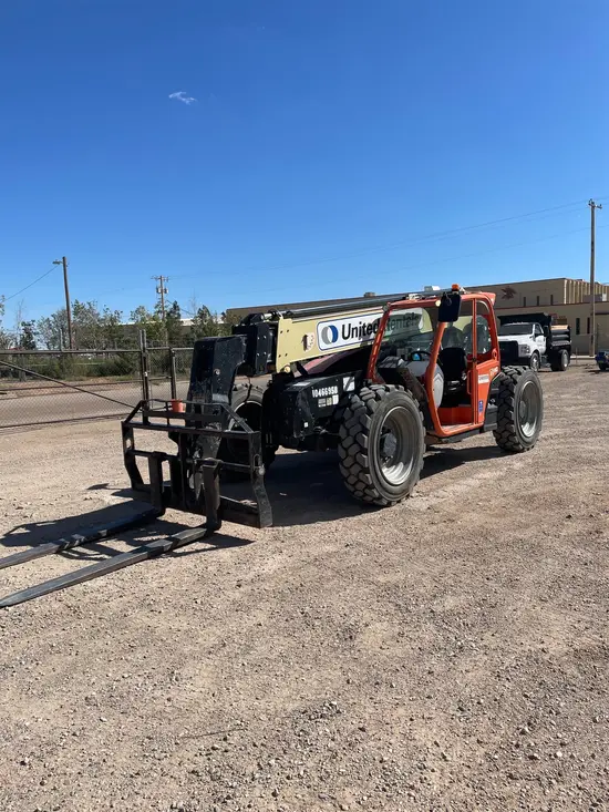 2016 JLG 642 Forklift