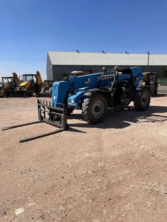 2015 Genie GTH-844 Forklift