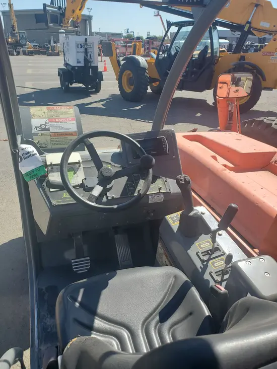 2015 XTREME XR842 Forklift