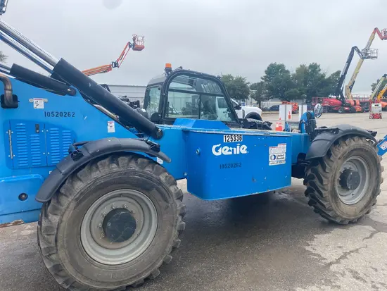 2016 Genie GTH-1056 Forklift