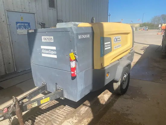 2017 Atlas Copco XAS440JD T4F Air Compressor