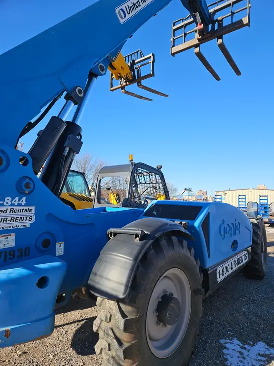 2015 Genie GTH-844 Forklift