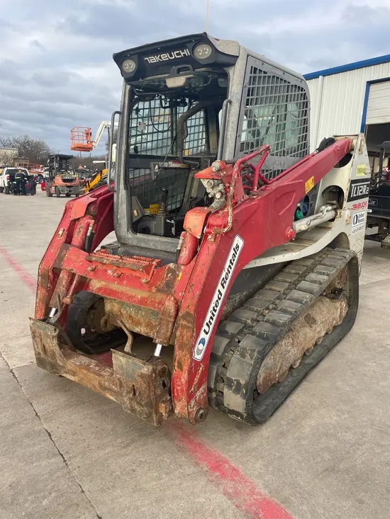2017 Takeuchi TL12R2-CR Track Loader