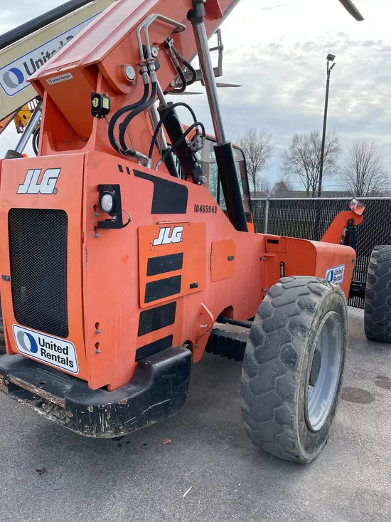 2016 SKYTRAK 6042 Forklift