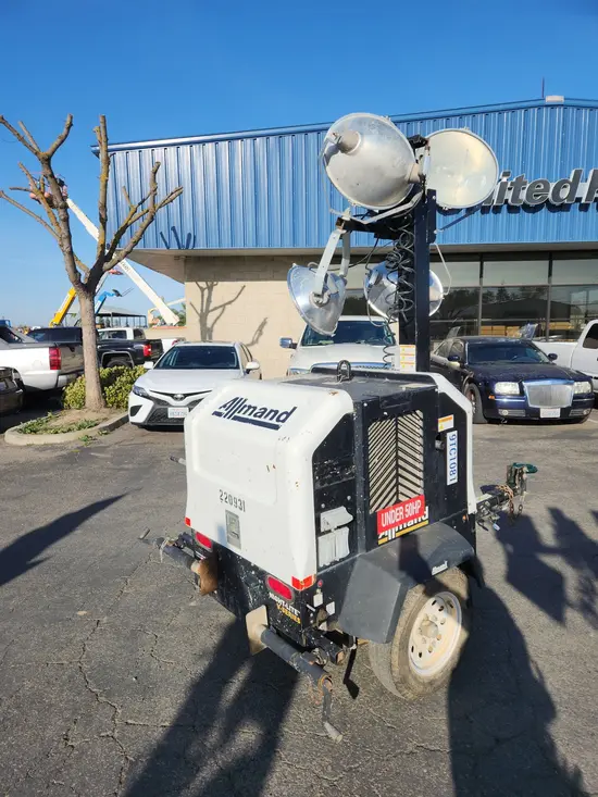 2019 Allmand NLV-ML3EC Portable Work Light