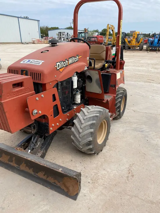 2018 Ditch Witch RT45 Ride-On Trencher