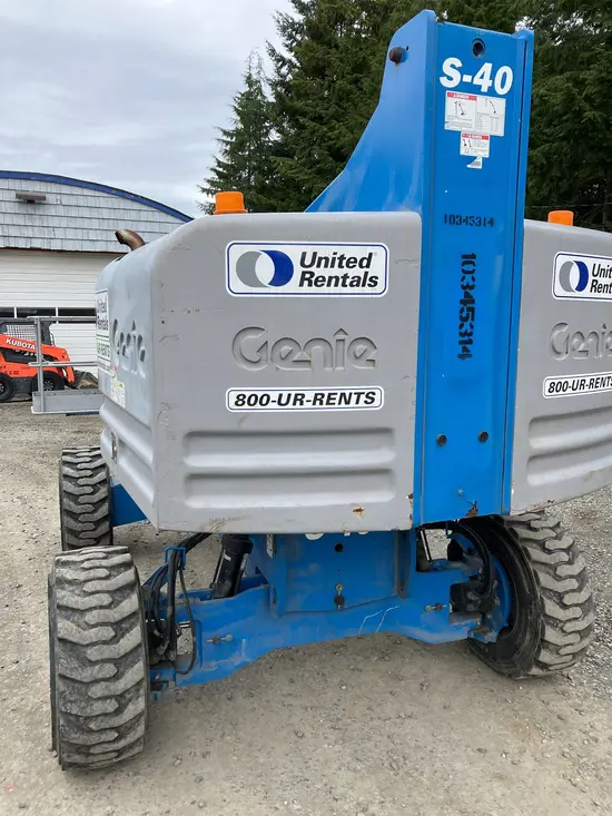 2015 Genie S-40 Boom Lift