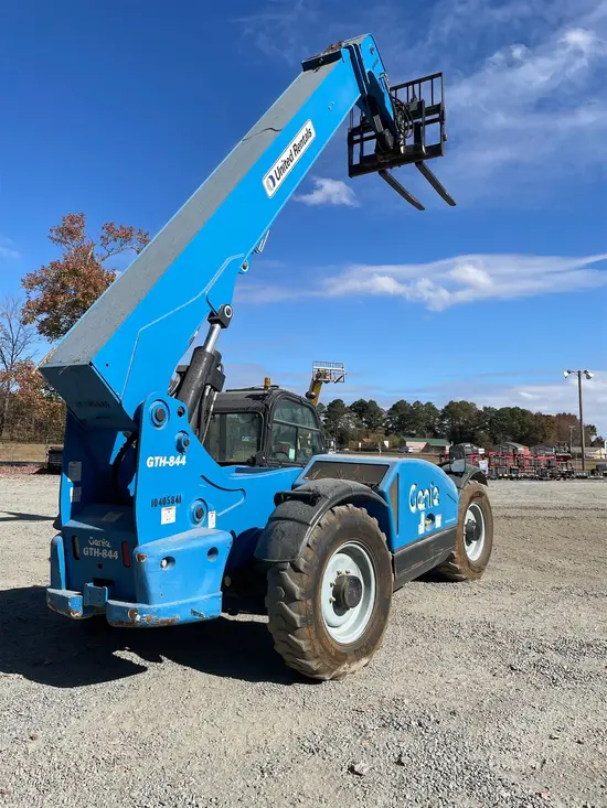 2015 Genie GTH-844 Forklift