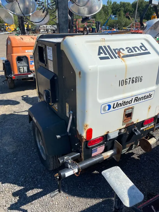 2017 Allmand NIGHT-LITE PRO Towable Light Tower