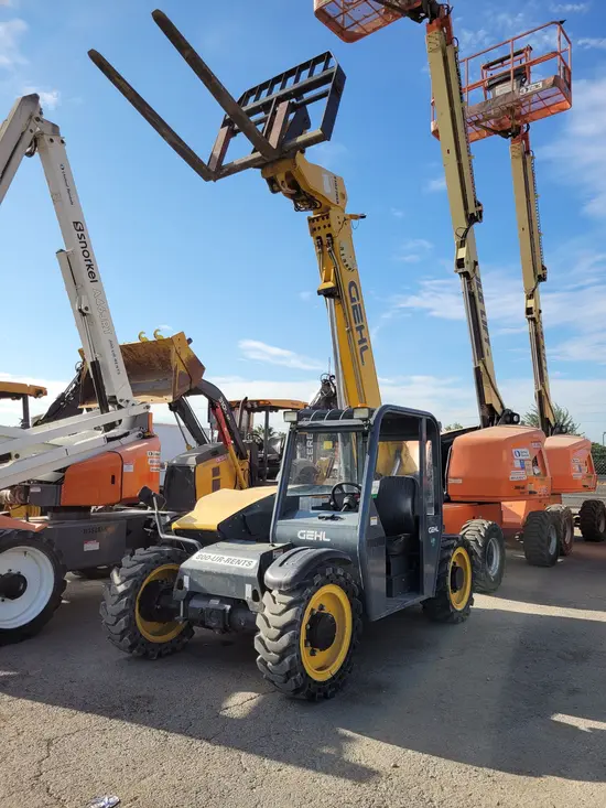 2017 Gehl RS5-19 Forklift