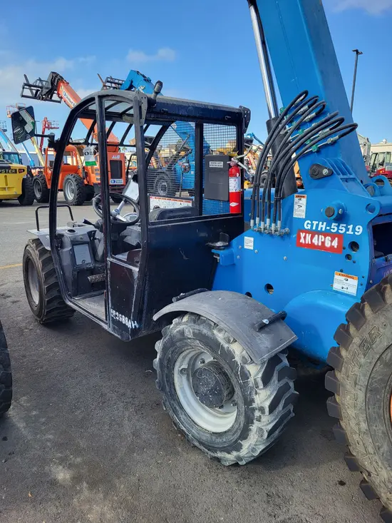 2016 Genie GTH-5519 Forklift