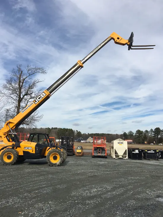 2015 JCB 507-42 Forklift