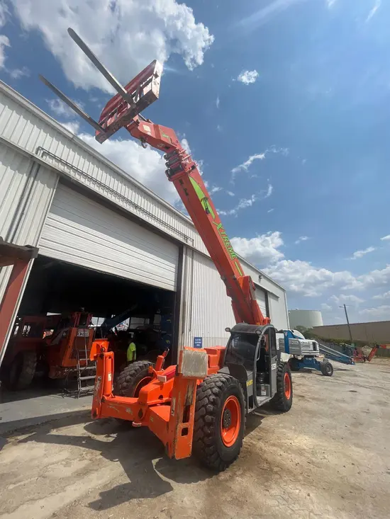 2012 XTREME XR1270 Forklift
