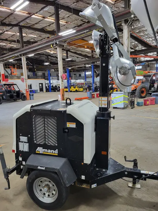 2019 Allmand NLV-ML3EC Portable Work Light
