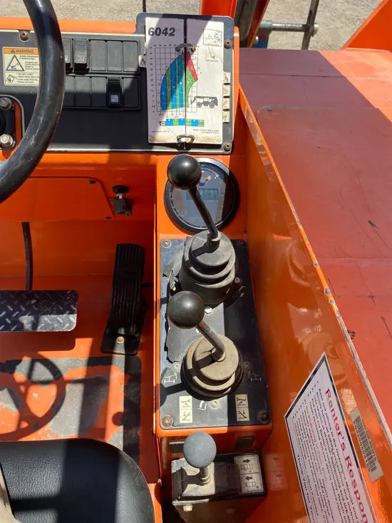 2015 SKYTRAK 6042 Forklift