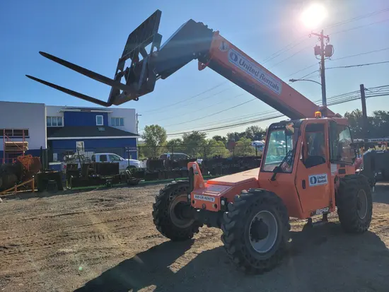 2016 SKYTRAK 8042 Forklift