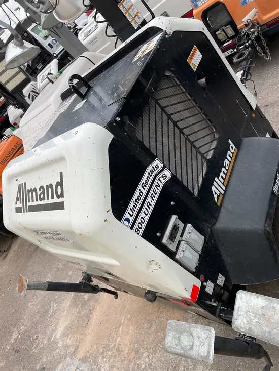 2018 Allmand NLV-ML3EC Portable Work Light