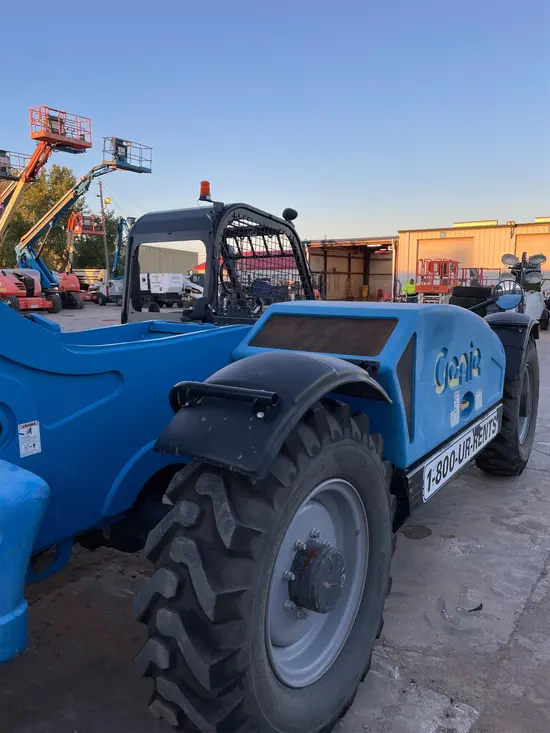 2015 Genie GTH-844 Forklift