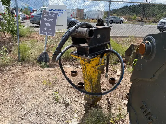 2019 Atlas Copco SB 452 Attachment
