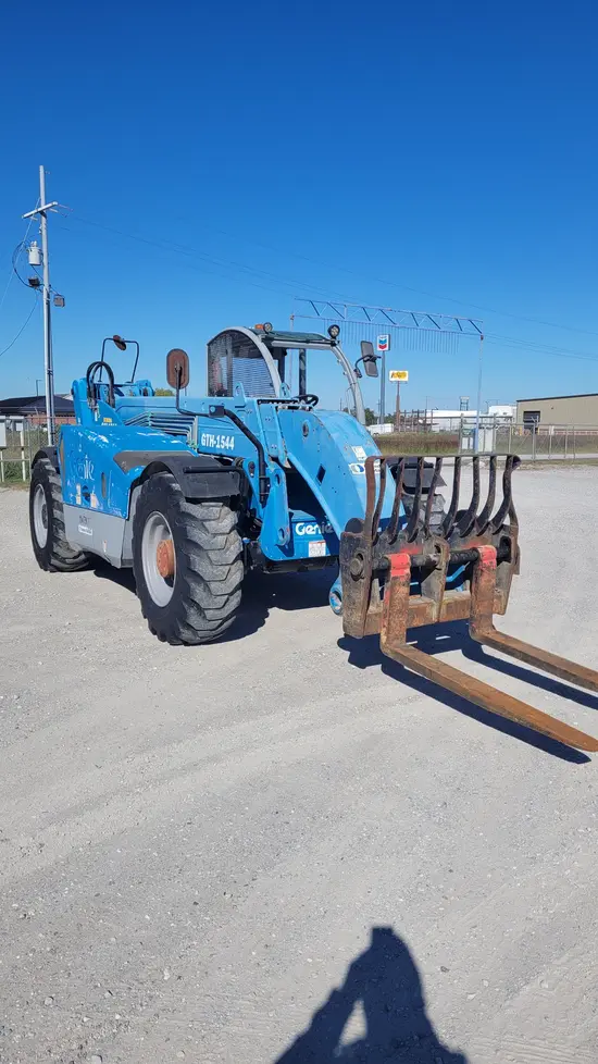 2016 Genie GTH-1544 Forklift