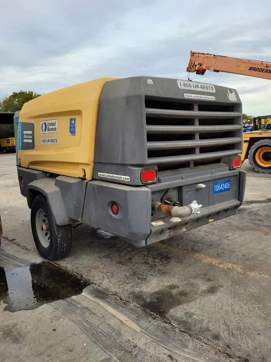 2017 Atlas Copco XAS440JD T4F Air Compressor