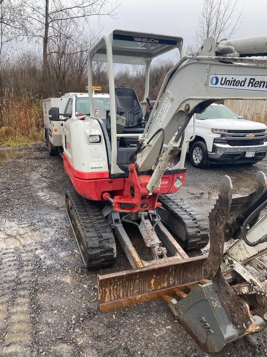 2019 Takeuchi TB230 Mini Excavator