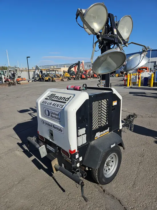 2019 Allmand NLV-ML3EC Portable Work Light