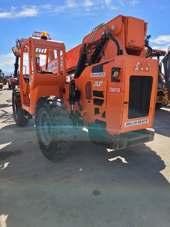 2015 SKYTRAK 6042 Forklift