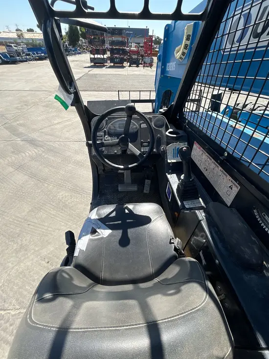 2014 Genie GTH-844 Forklift