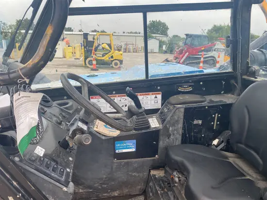 2016 Genie GTH-1056 Forklift