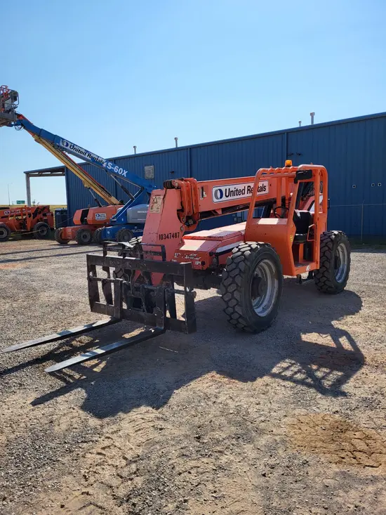 2015 SKYTRAK 8042 Forklift