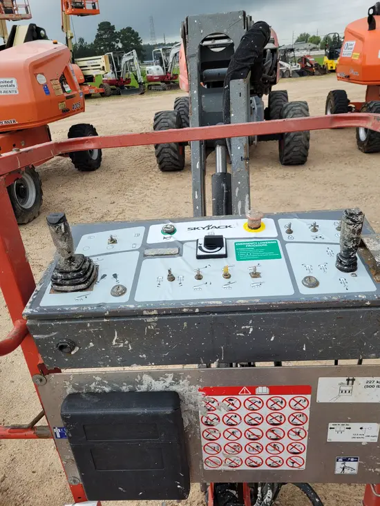 2014 Skyjack SJ66T Boom Lift