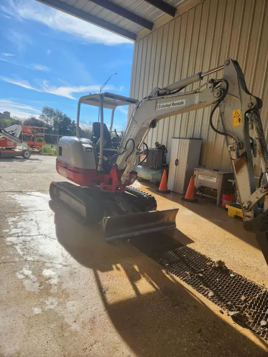 2018 Takeuchi TB235-2R Mini Excavator