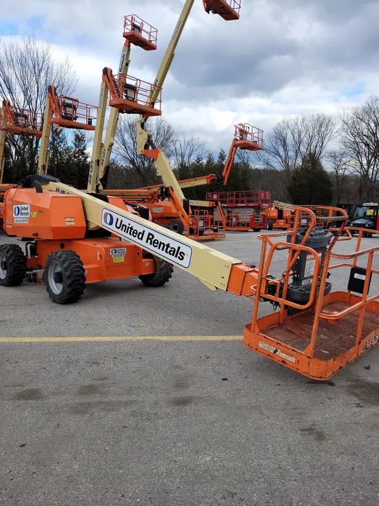 2017 JLG 600S Boom Lift